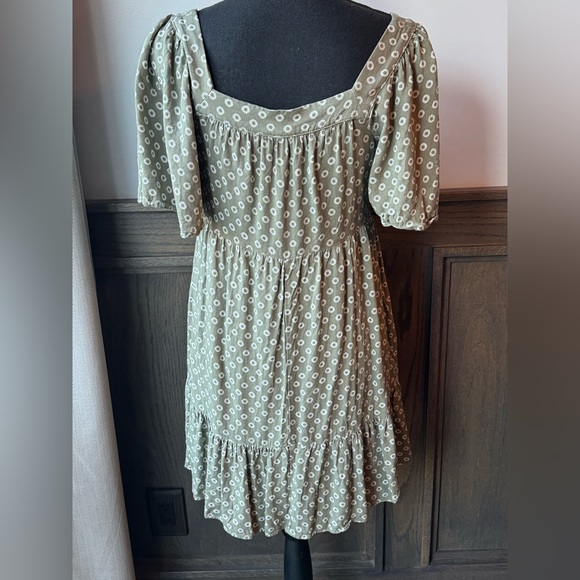 Maurices Olive Floral square neck Dress small - Picture 4 of 8